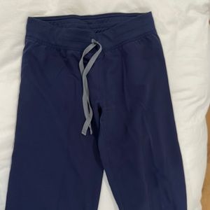 NAVY FIGS SCRUB PANTS- Livingston basic pants. Two back pockets. Good condition.